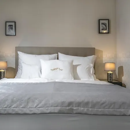 Erla Boutique Hotel 4*