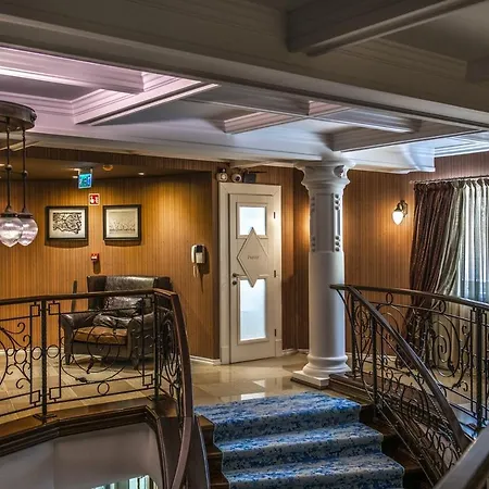 Erla Boutique Hotel 4*