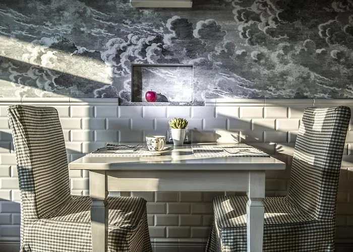 Erla Boutique 4*