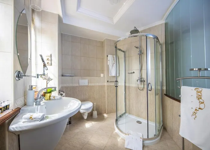 Erla Boutique Hotel 4*