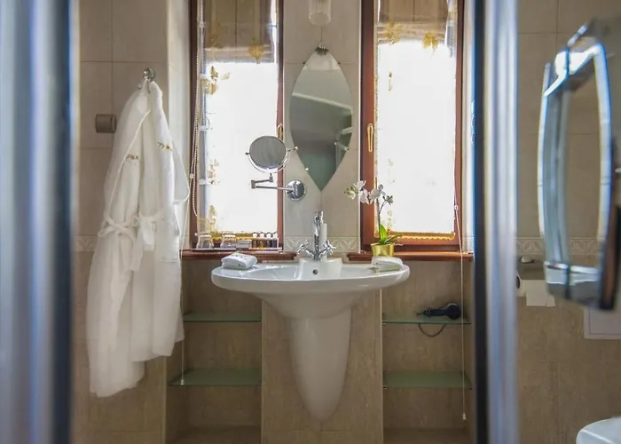 Erla Boutique Hotel 4*