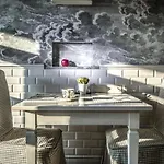 Erla Boutique 4*