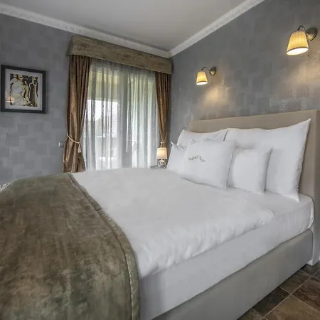 Erla Boutique 4*