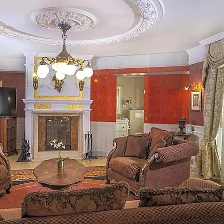 Erla Boutique